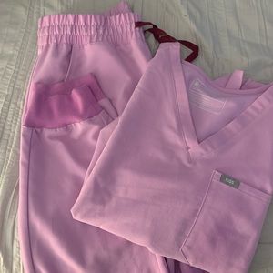 Figs dusk scrub set size medium